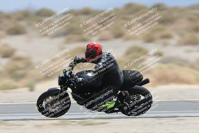 media/May-05-2025-Moto Forza (Mon) [[3c1838c5e5]]/2-B Group/Session 3 (Panning Test Turn 14 Inside)/